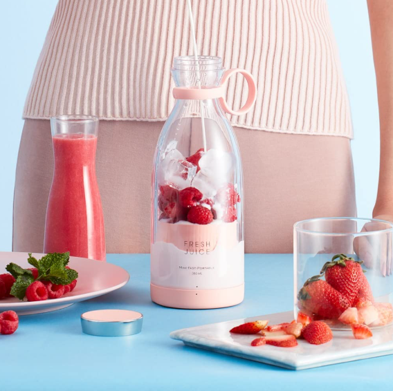 Electric Portable Mini Juicer Bottle